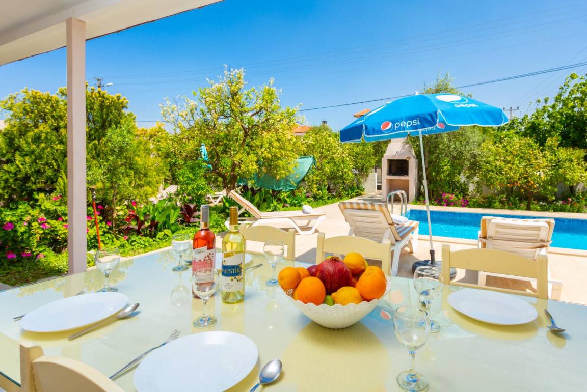 Villa mit privatem Pool, Terrasse und Grill 8 Gäste ∙ 4 Schlafzimmer Türkei