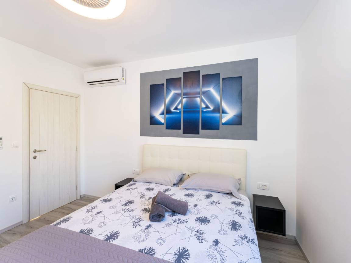 Ferienhaus mit pool  6 Gäste ∙ 3 Schlafzimmer pool