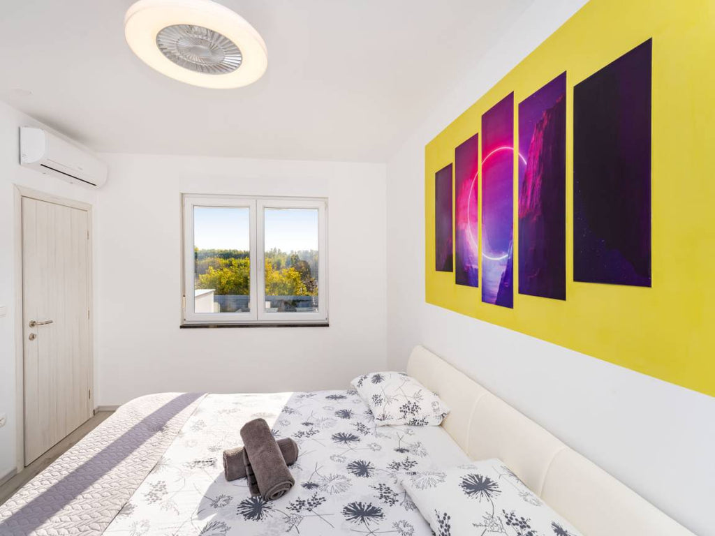 Ferienhaus mit pool  6 Gäste ∙ 3 Schlafzimmer pool