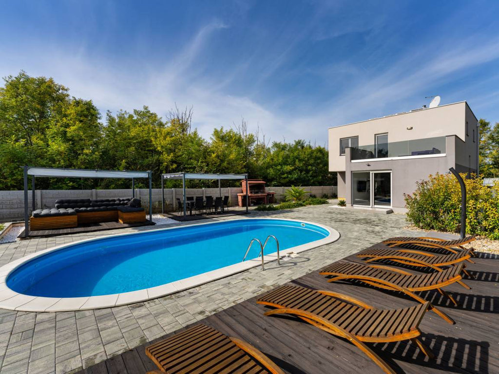 Ferienhaus mit pool  6 Gäste ∙ 3 Schlafzimmer pool