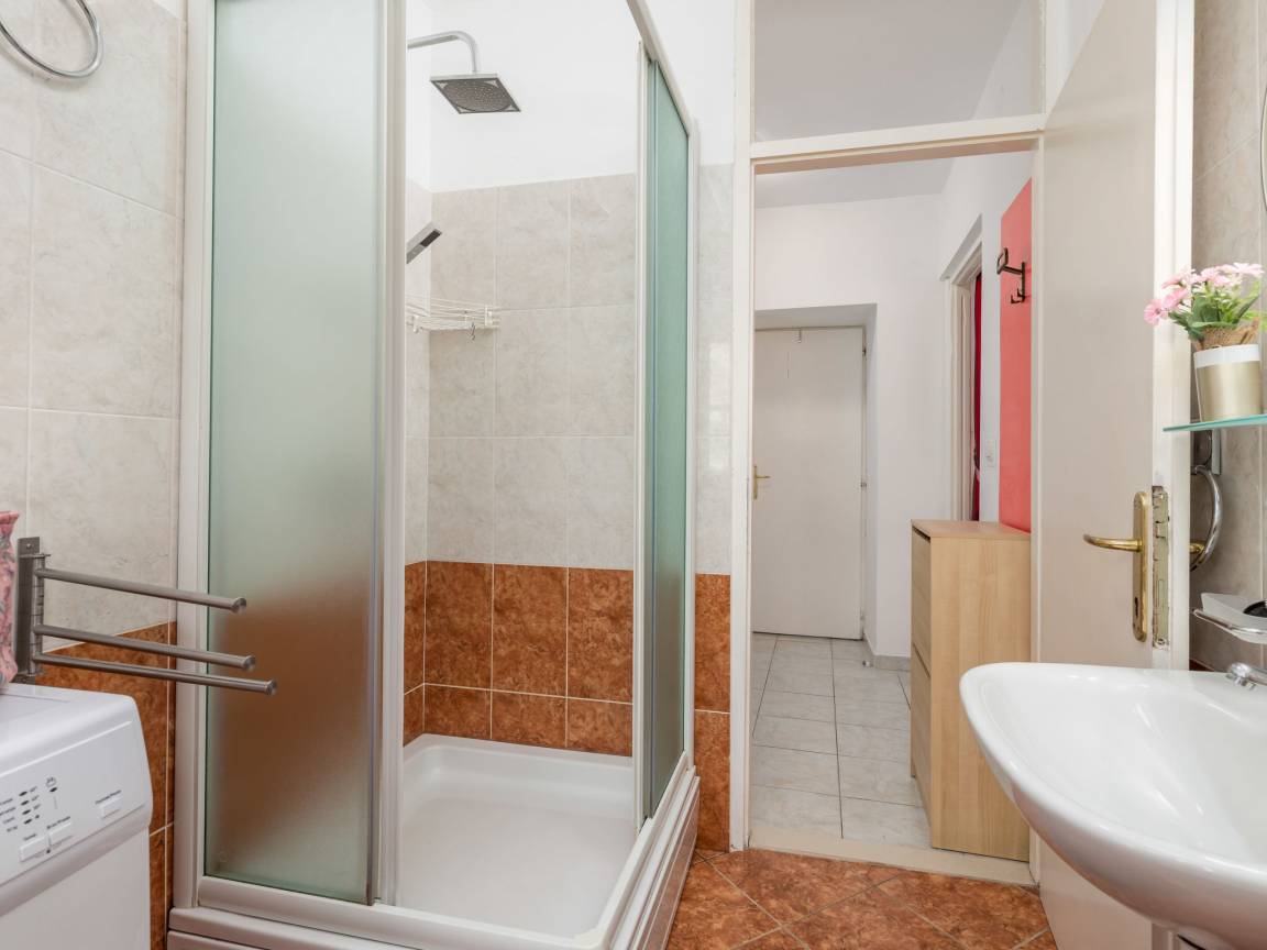 Ferienhaus  7 Gäste  ∙ 3 Schlafzimmer Sveta Jelena, Kroatien