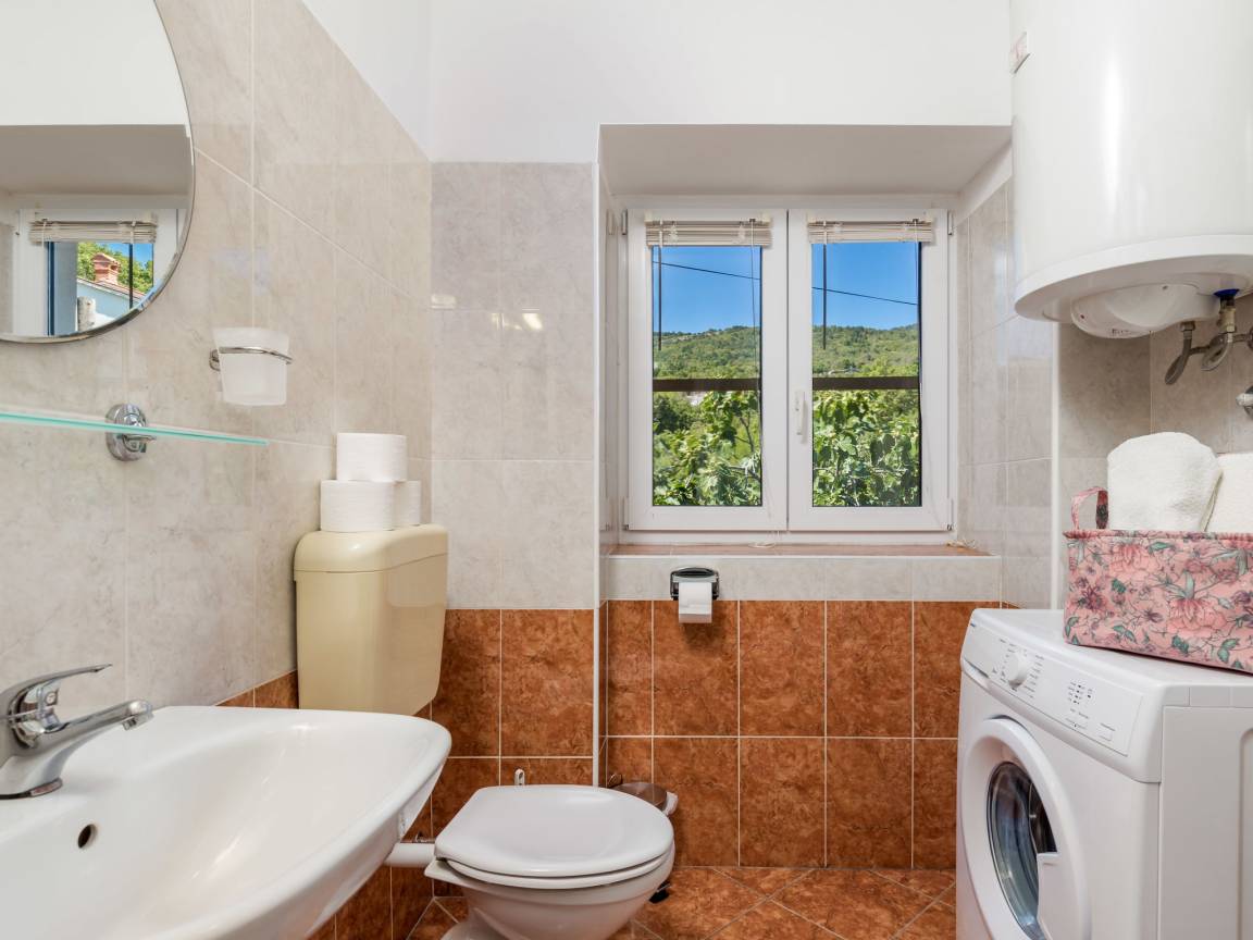 Ferienhaus  7 Gäste  ∙ 3 Schlafzimmer Sveta Jelena, Kroatien
