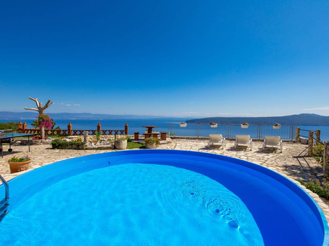 Ferienhaus  7 Gäste  ∙ 3 Schlafzimmer Sveta Jelena, Kroatien